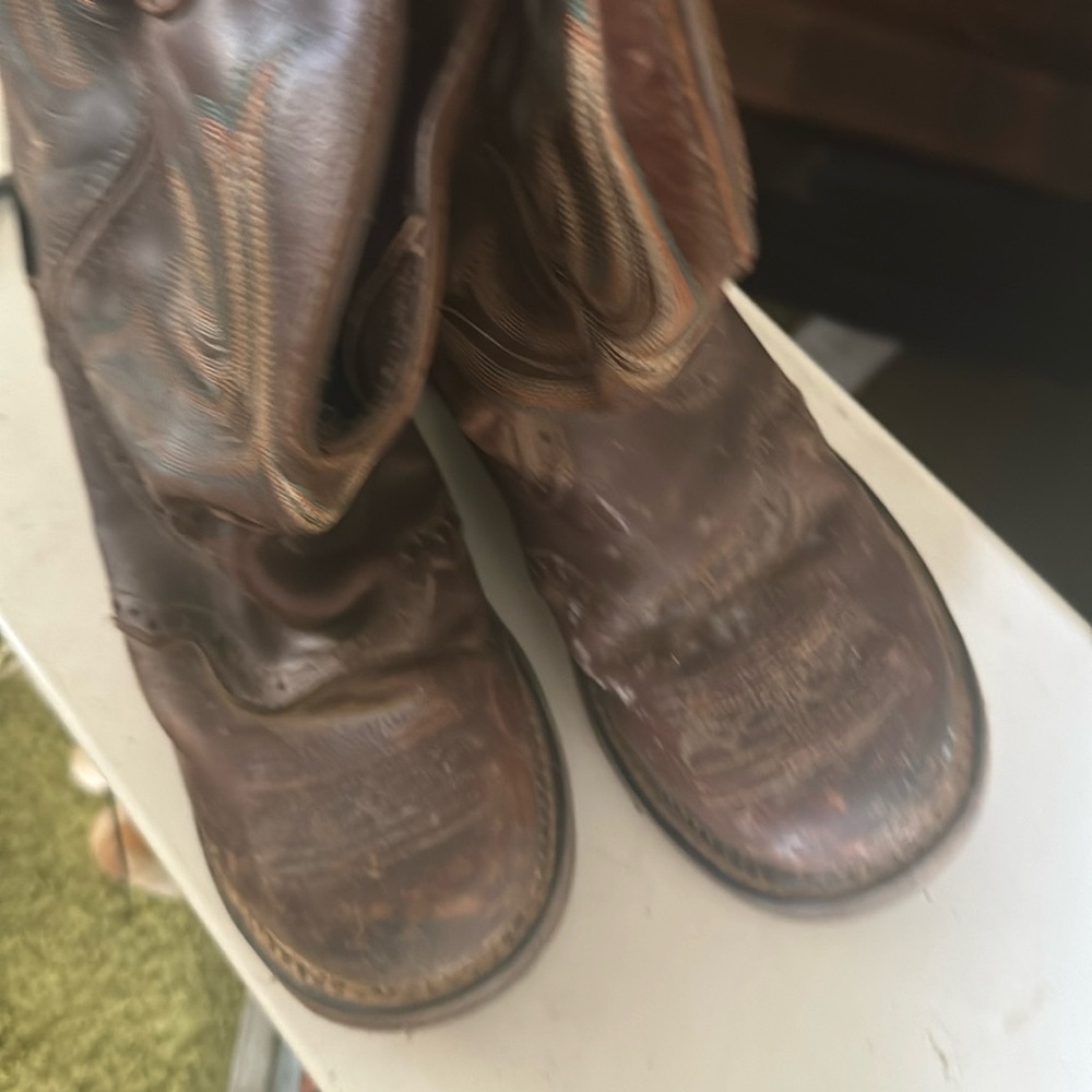 Women’s steel toe work boots